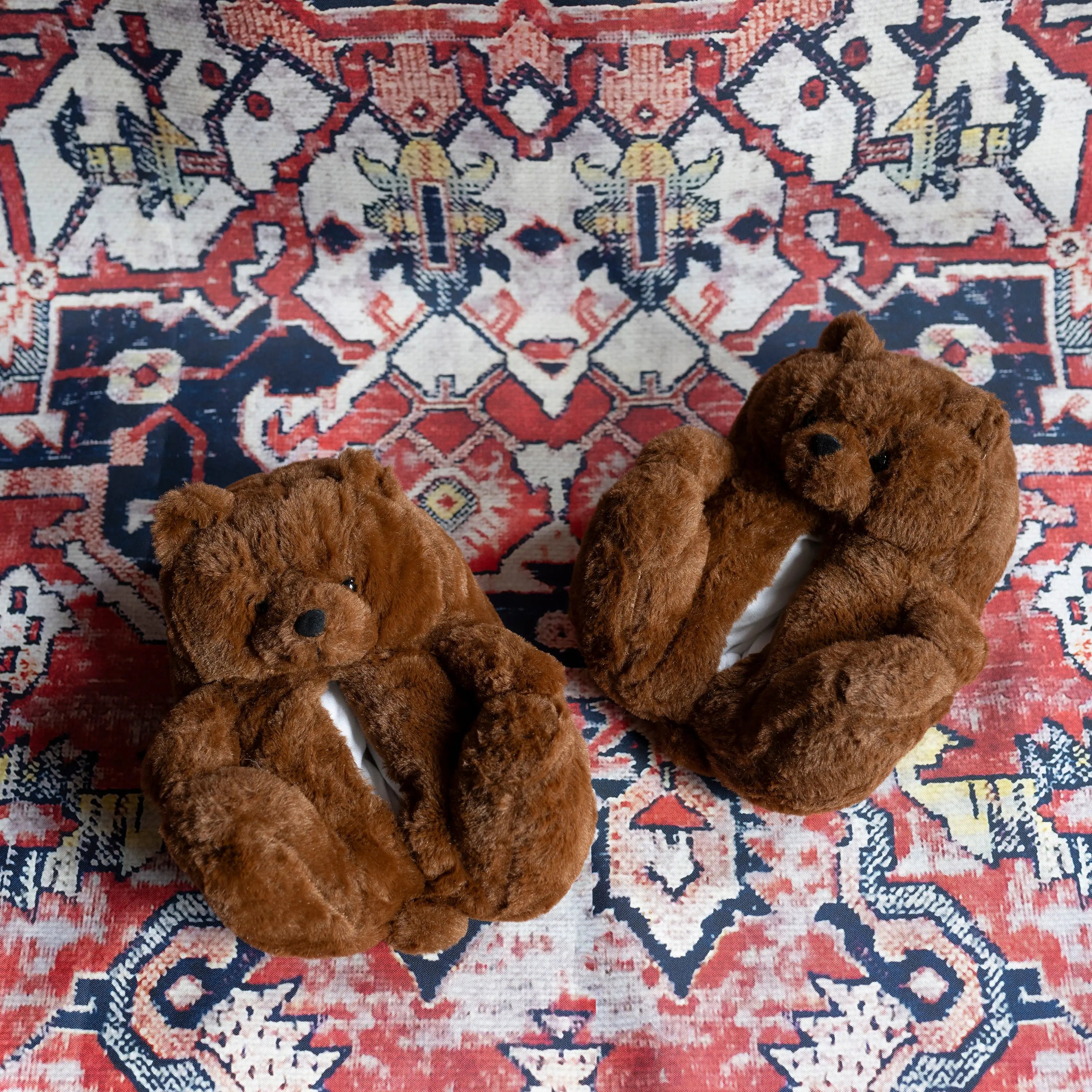 Mishki, slippers Toma Gerzha